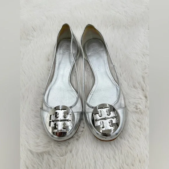Tory Burch Reva Audrey Silver & Clear Ballet Flat Sz 9 - Picture 6 of 11